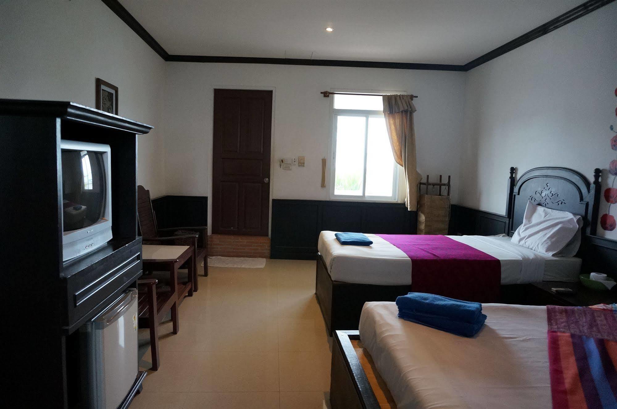 Sand Inn Hotel Huahin Kültér fotó