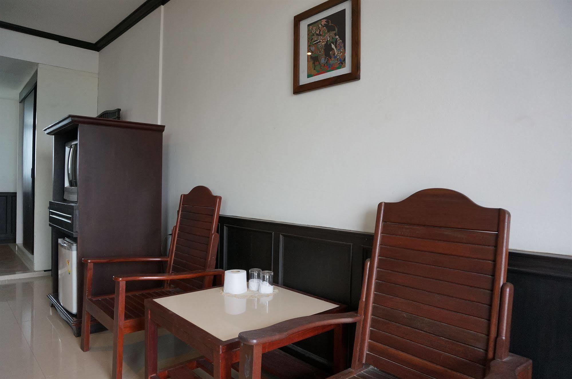 Sand Inn Hotel Huahin Kültér fotó